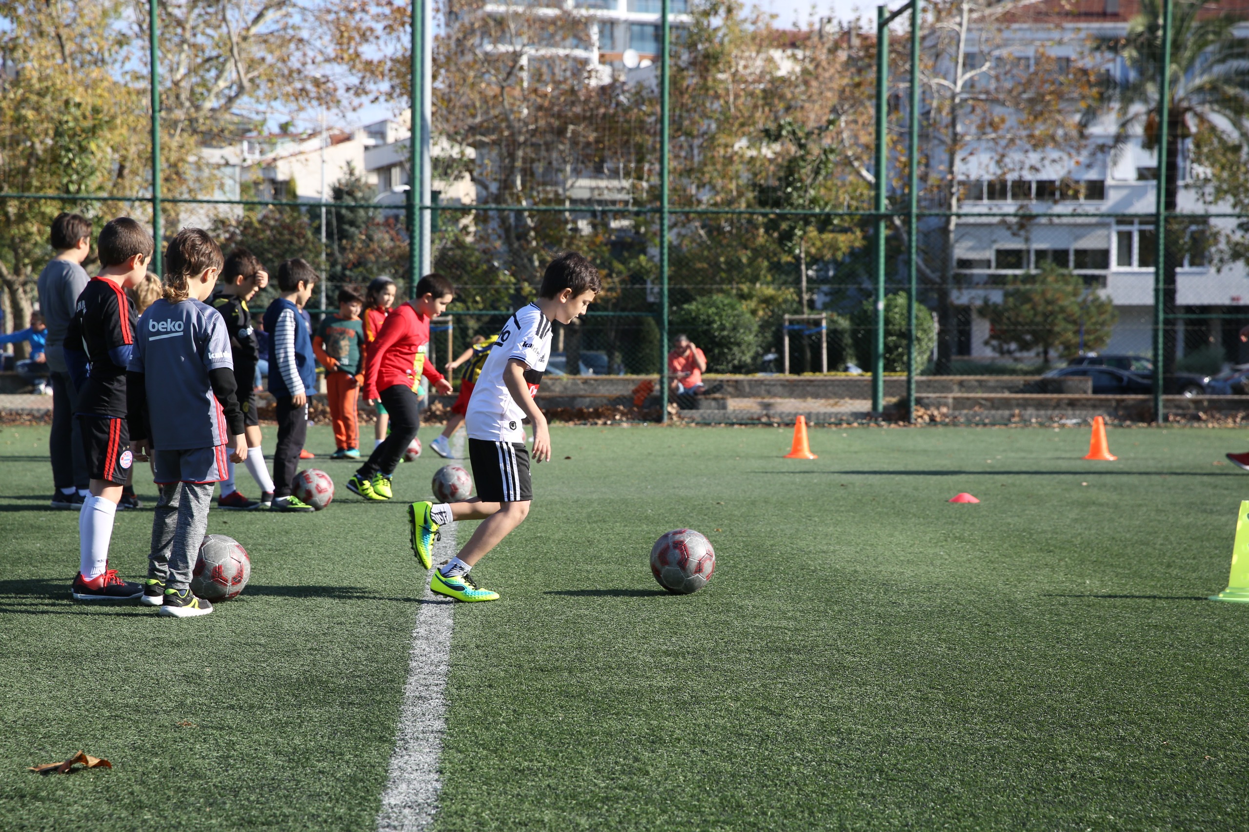 Kadıköy’de kış spor okulu devam ediyor